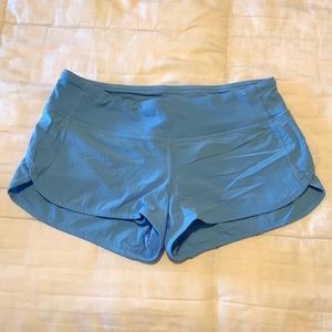 Lululemon Speed Up Low-Rise Short 2.5" Size 6